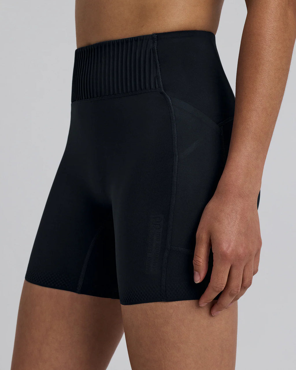 Bandit Running Women's Stamina-V™ High Waist 5" Compression Short - Black