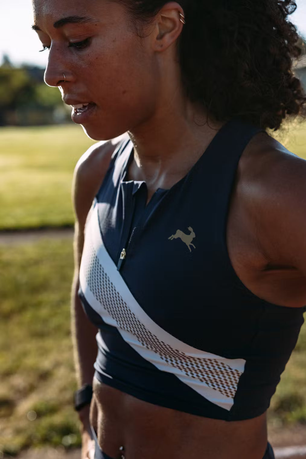 Tracksmith Women's Strata Crop Top - Navy/Ivory/Gold