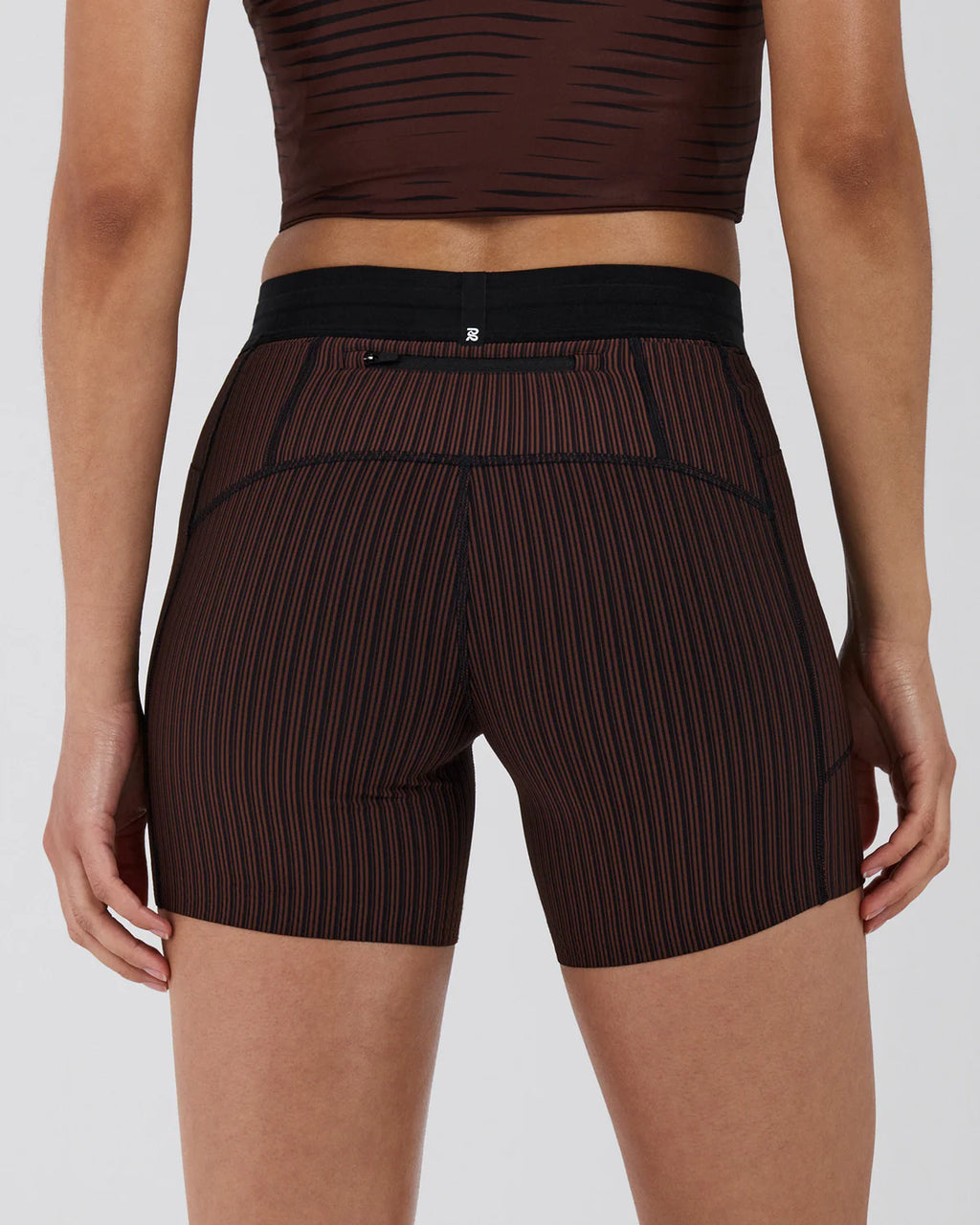 Bandit Running Women's Striped Cadence™ 5" Compression Shorts - Cacao / Black