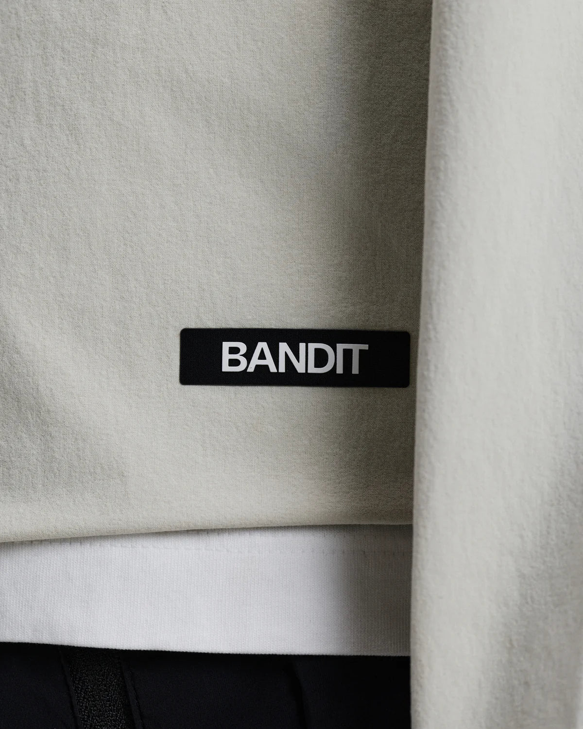 Bandit Running Men's TerraStretch™ Director Jacket - Cream