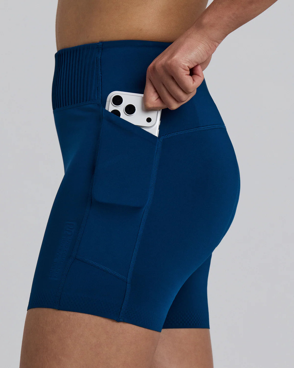 Bandit Running Women's Stamina-V™ High Waist 5" Compression Short - Ink Blue