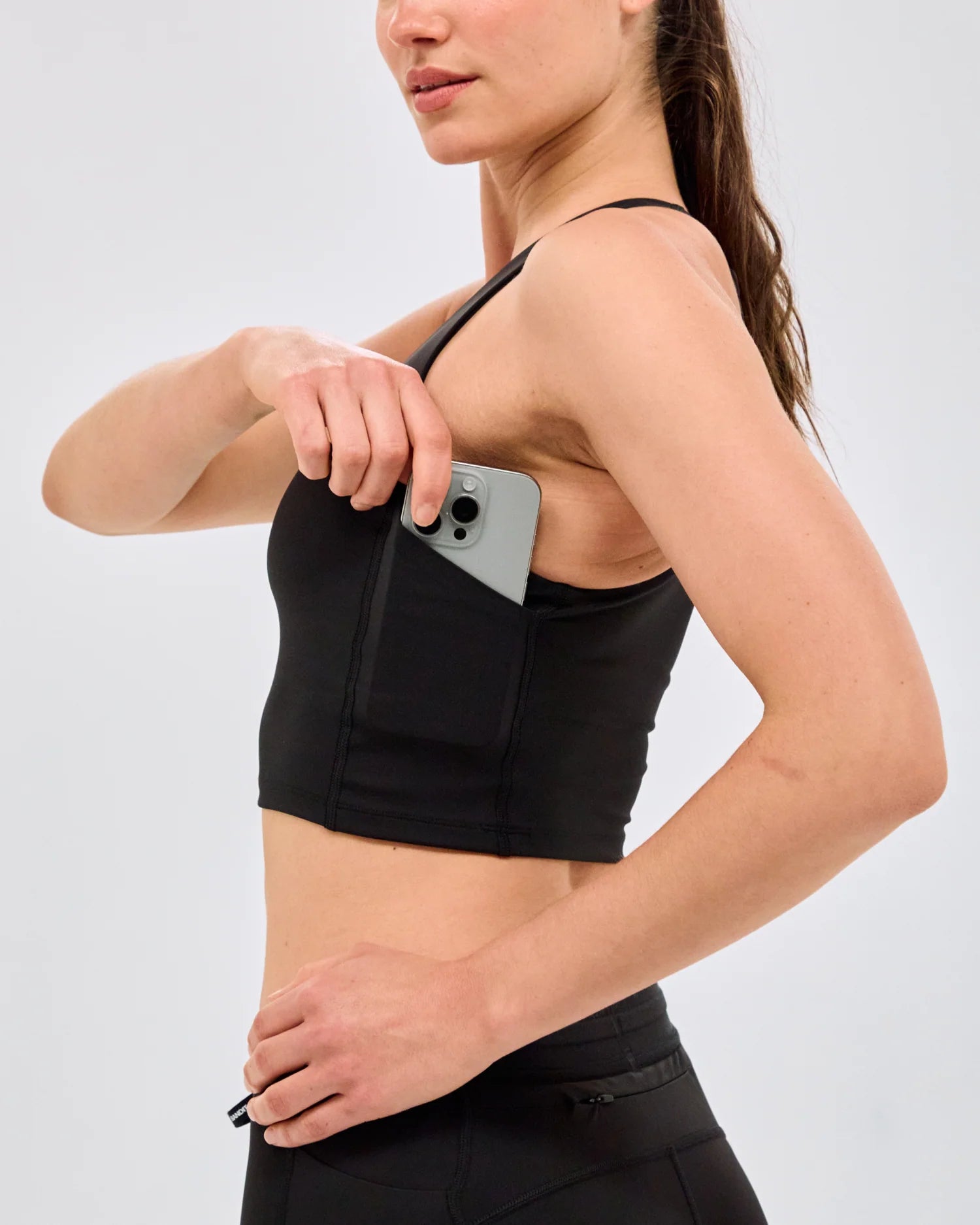 Bandit Running Stamina™ Scoop Neck Race Crop - Black