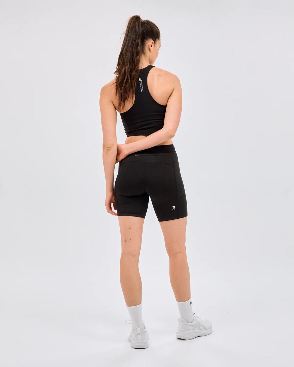 Bandit Running Stamina™ Scoop Neck Race Crop - Black