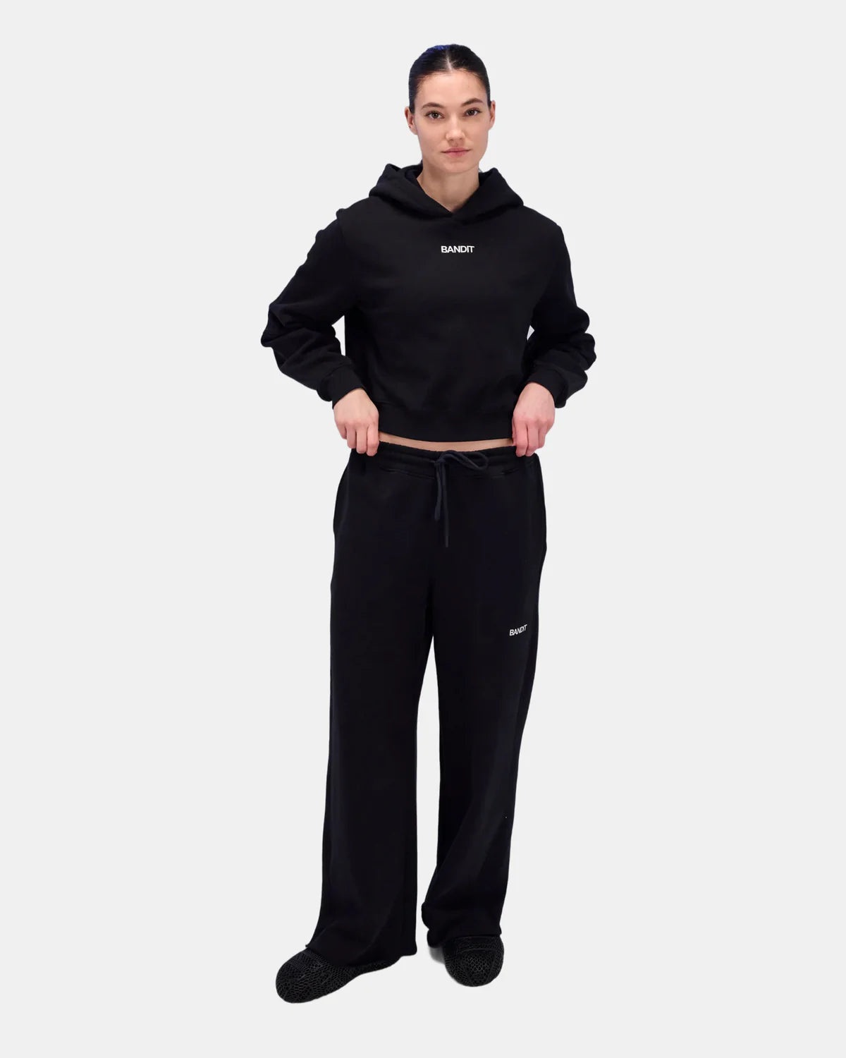 Bandit Running Cotton Fleece Women's Cropped Hoodie - Black