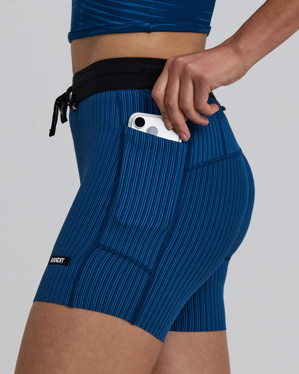Bandit Running Women's Striped Cadence™ 5" Compression Shorts - Ink Blue / Aegean