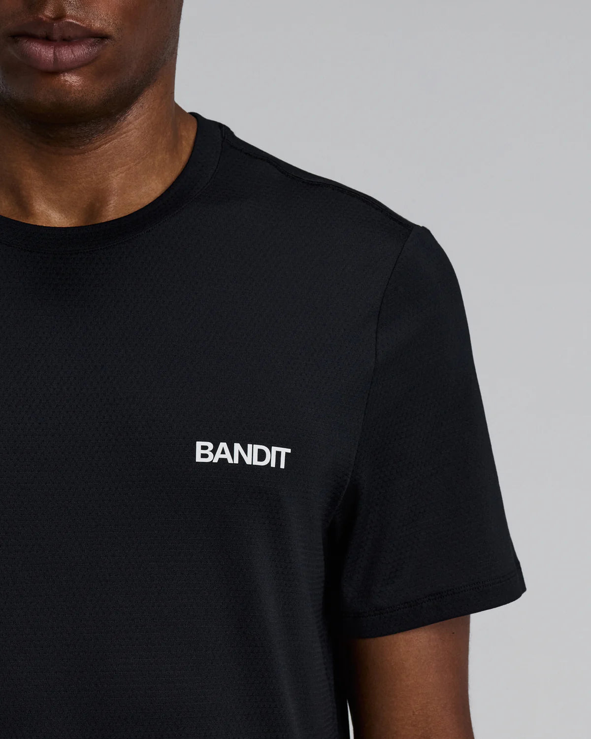 Bandit Running Men's Micromesh™ Run Tee - Black