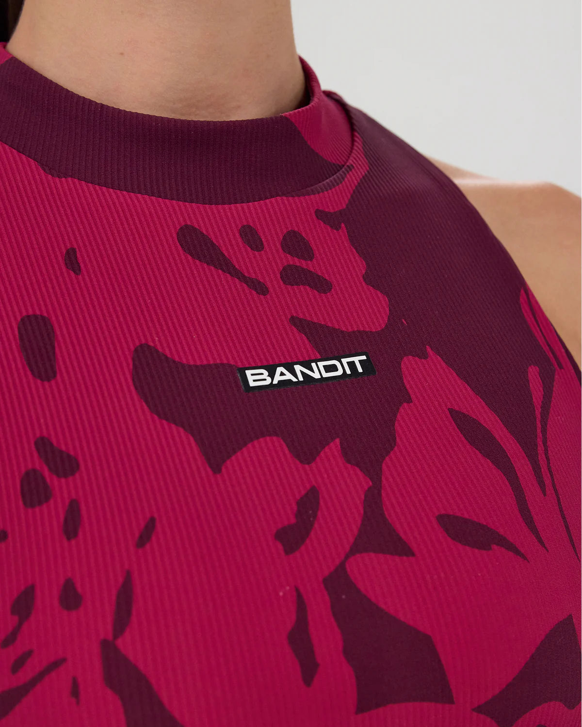 Bandit Running Cadence™ Vaso Race Crop - Fleura, Fig / Berry