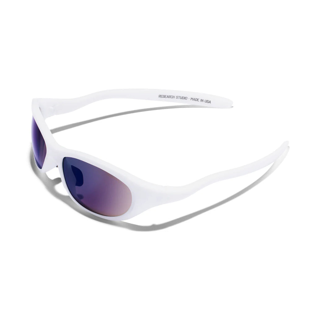 RESEARCH STUDIO™ PACE: Astro White - Gun Blue