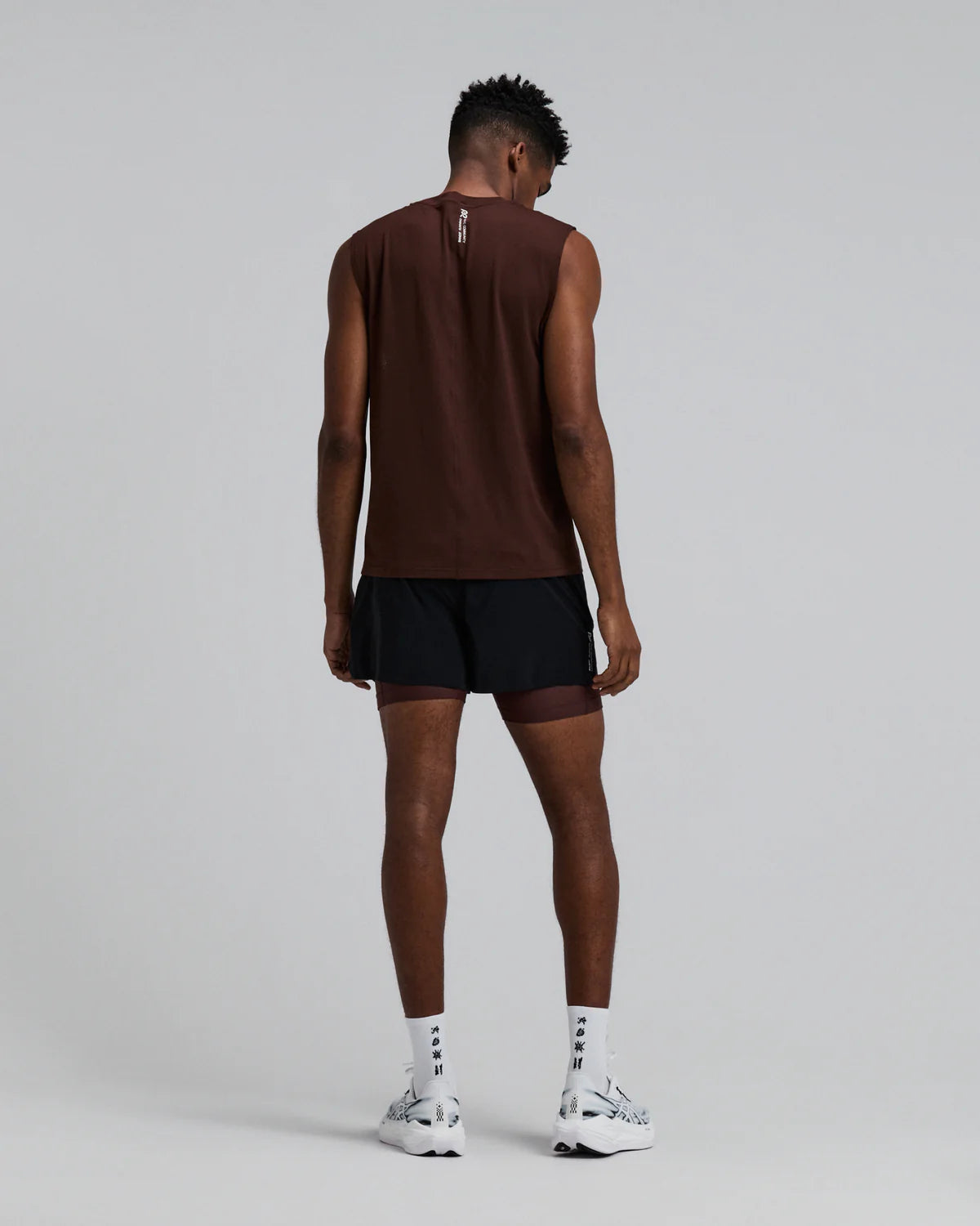 Bandit Running Men's Micromesh™ Run Tank - Cacao