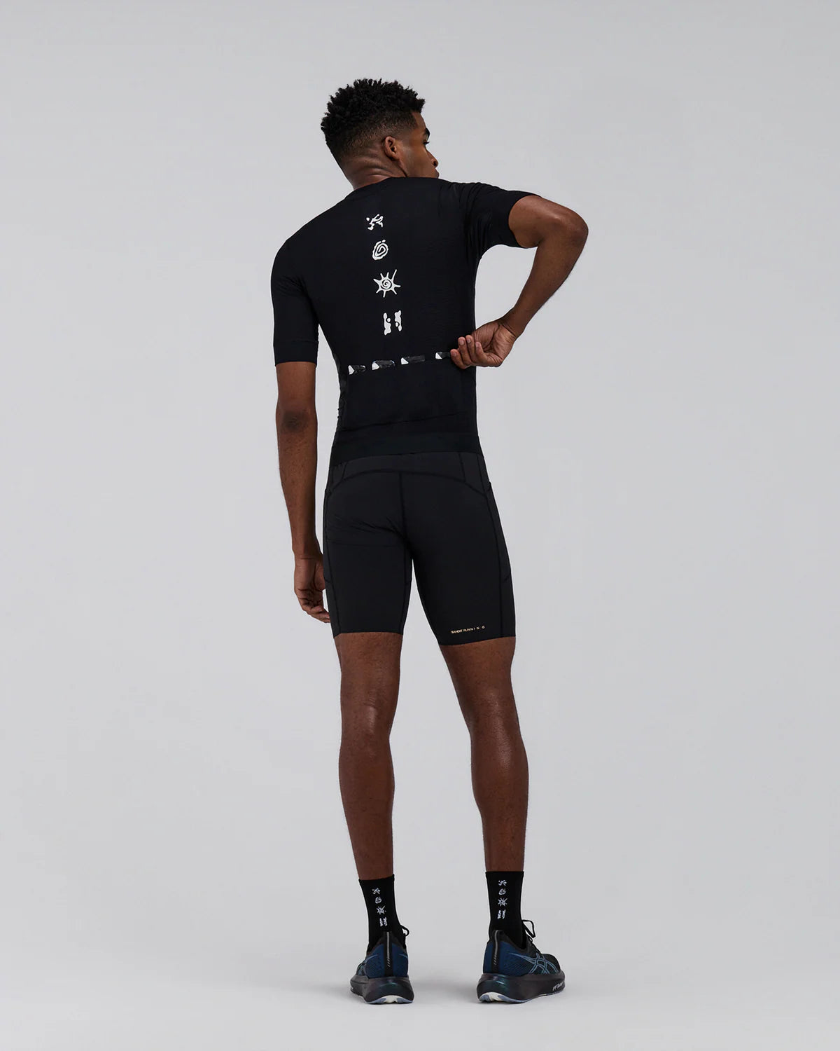 Bandit Running Men's SoLite™ 5 Pocket Half Tights