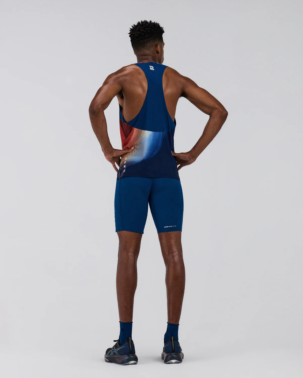 Bandit Running Men's Specter™ Race Singlet - Thermal Field Rusted Apricot
