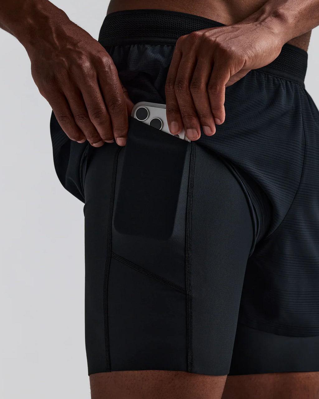 Bandit Running Men's CoolGrid™ 2-in-1 Run Short - Black