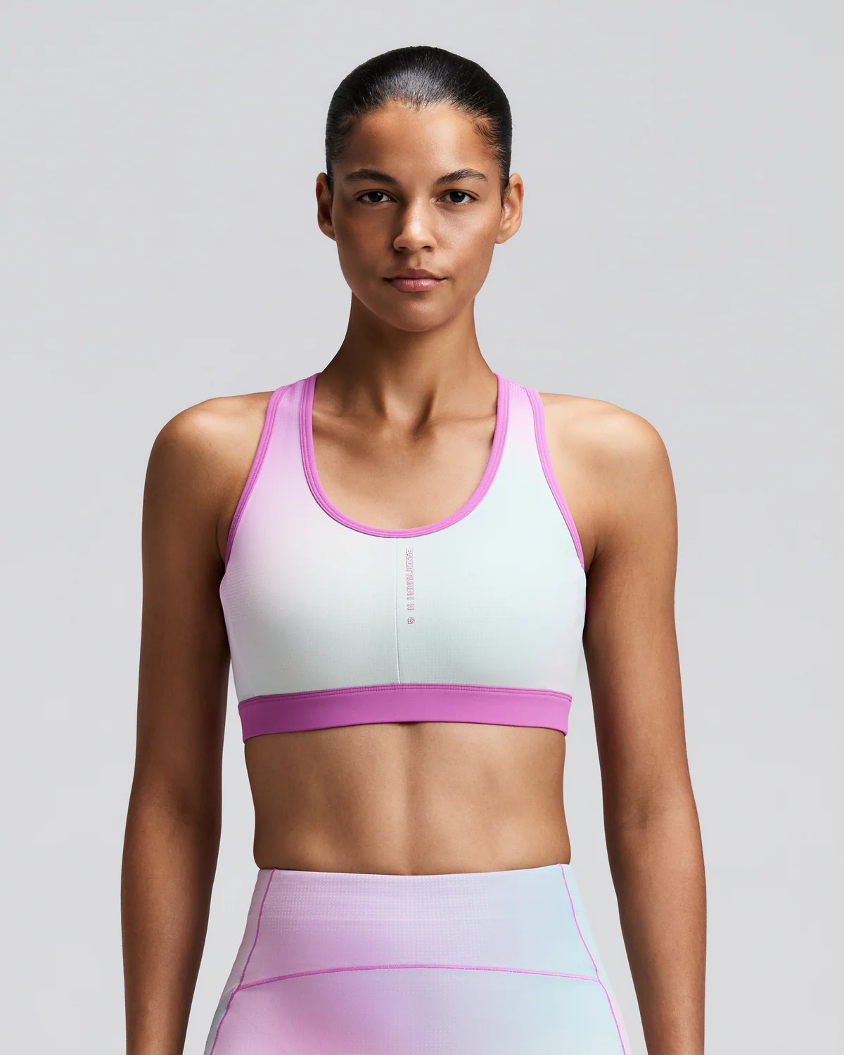 Bandit WOMEN'S VANISHER™ REVERSO™ SCOOP NECK RUN BRA - ORCHID BLOOM MULTI