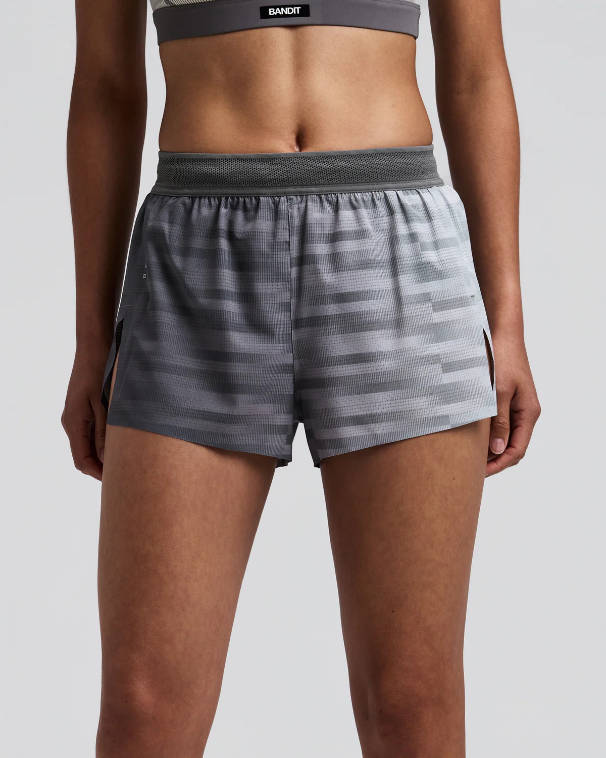 Bandit WOMEN'S COOLGRID™ 3" SPLIT SHORTS - UNEVEN GRADIENT - PLASTER / SLATE