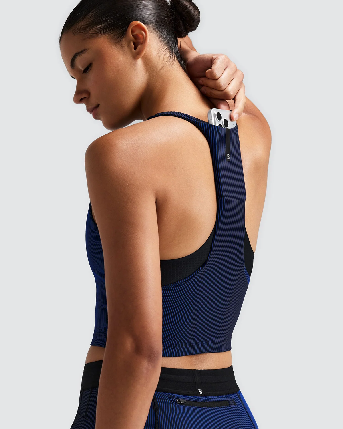Bandit WOMEN'S STRIPED CADENCE™ ZIP FRONT T BACK RACE CROP - BLACK / BAUHAUS BLUE