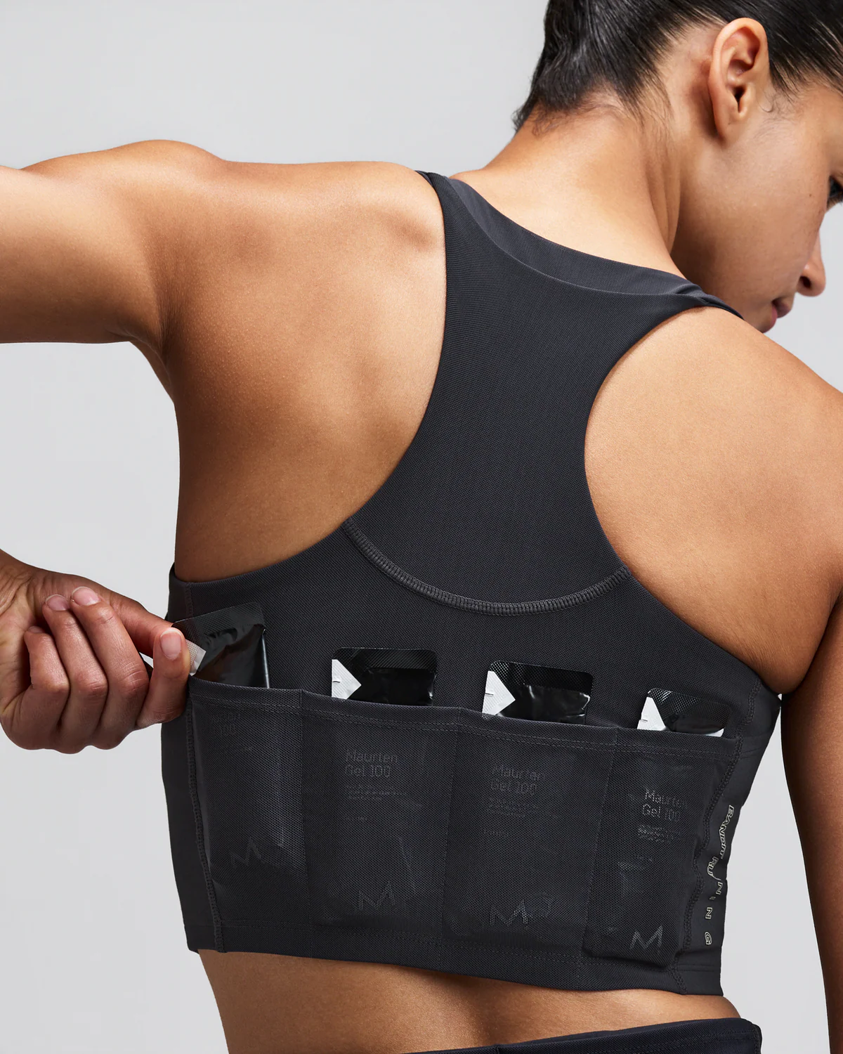 Bandit Women's Vanisher™ V-Neck Race Crop - Anthracite