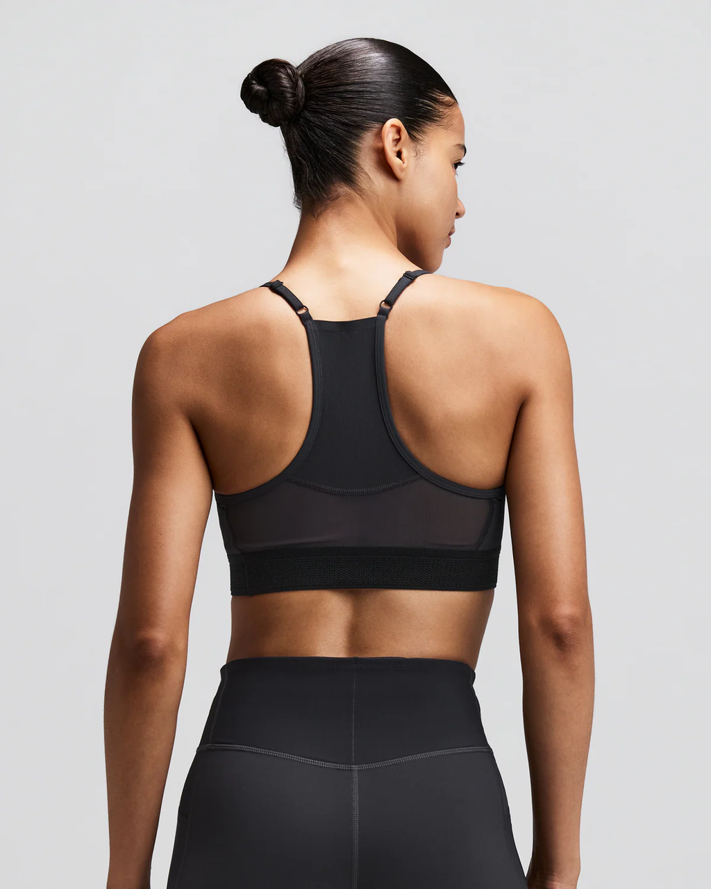 Bandit WOMEN'S STRIPED CADENCE™ STRAPPY RUN BRA -ANTHRACITE