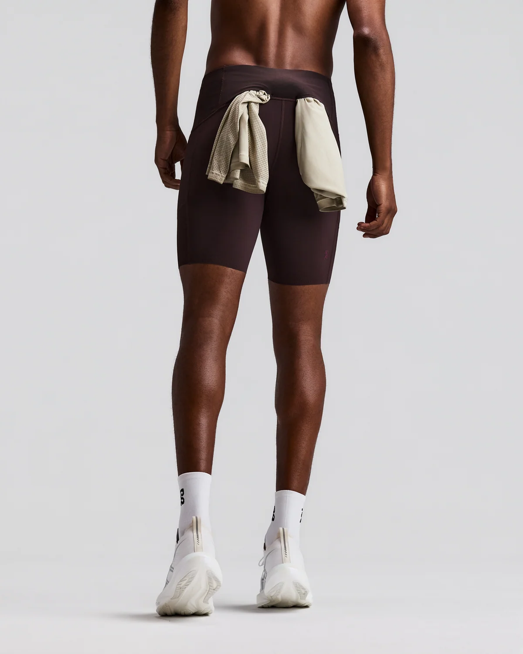 Bandit Running MEN'S VANISHER™ HALF TIGHTS - ESPRESSO