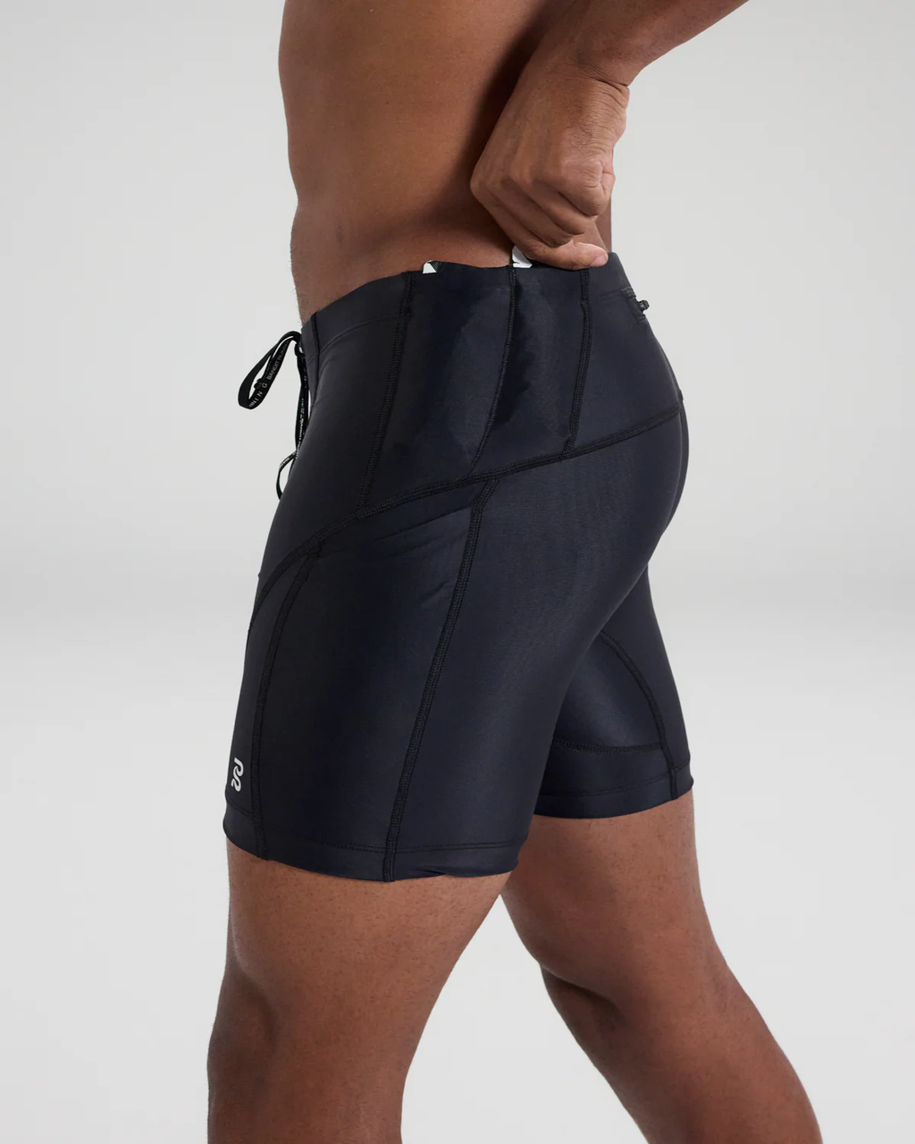 Bandit Running MEN'S SUPERBEAM™ NEXT GEN 7 POCKET QUARTER TIGHTS - BLACK
