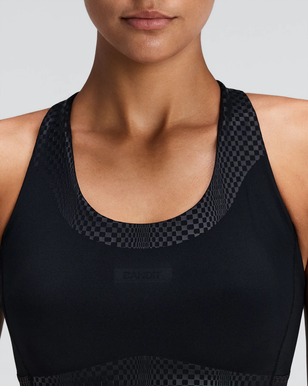 Bandit WOMEN'S STAMINA-V™ THRESHOLD RUN BRA - Black