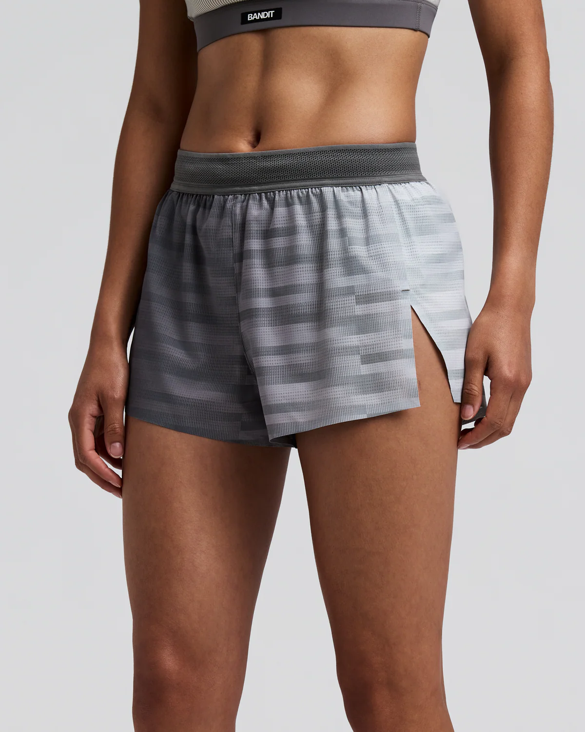 Bandit WOMEN'S COOLGRID™ 3" SPLIT SHORTS - UNEVEN GRADIENT - PLASTER / SLATE