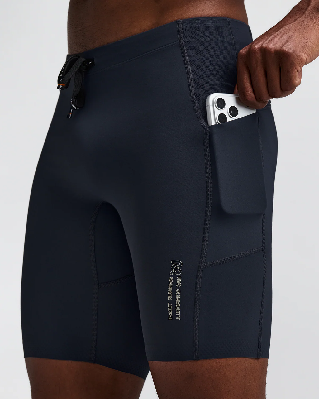 Bandit Running MEN'S VANISHER™ HALF TIGHTS - ANTHRACITE