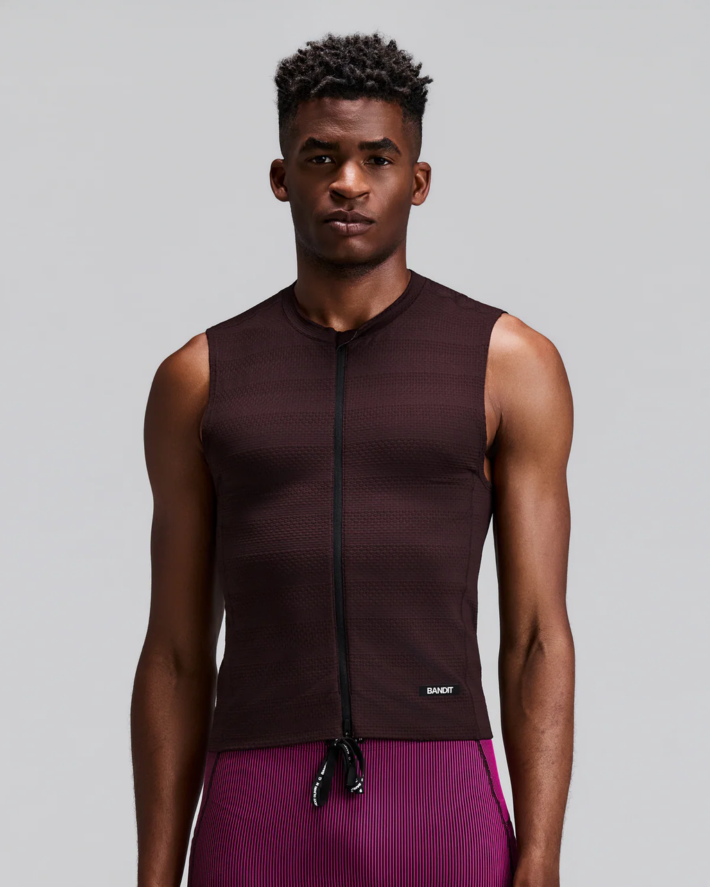 Bandit MEN'S AIRKNIT™ DISTANCE SLEEVELESS ZIP  - ESPRESSO