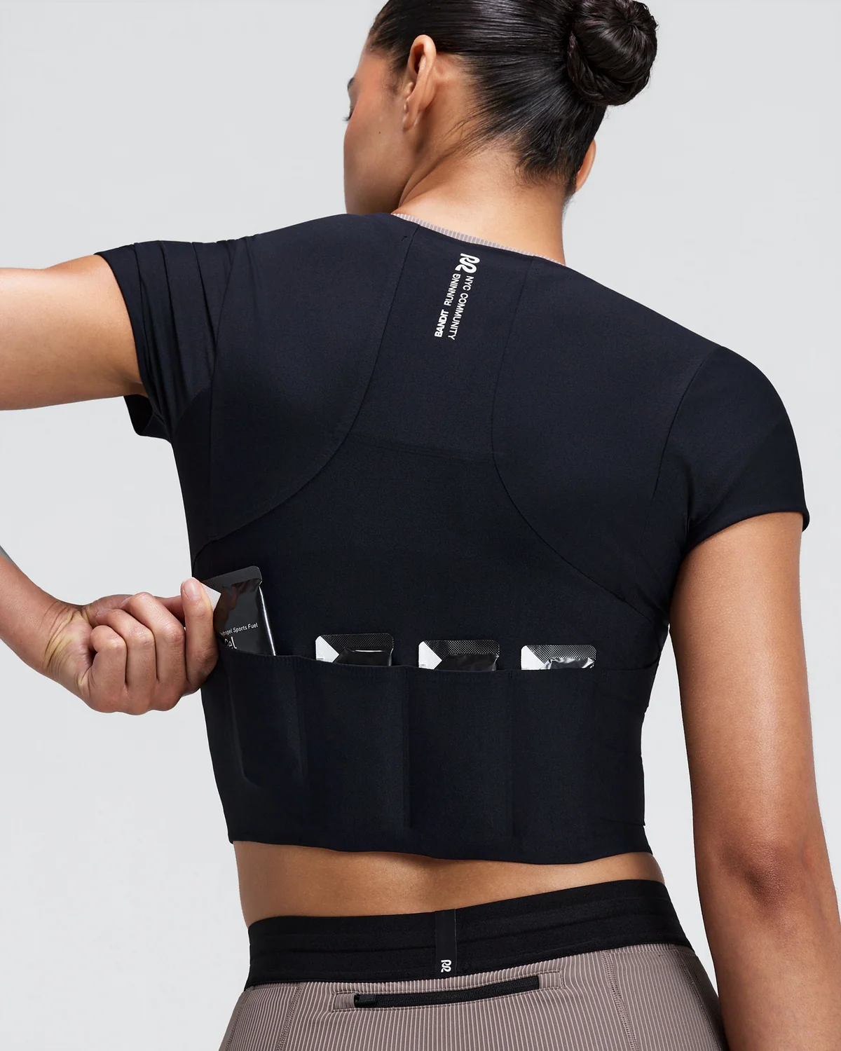 Bandit Women's Adapto™ 2-Way Zip Race Crop -  BLACK